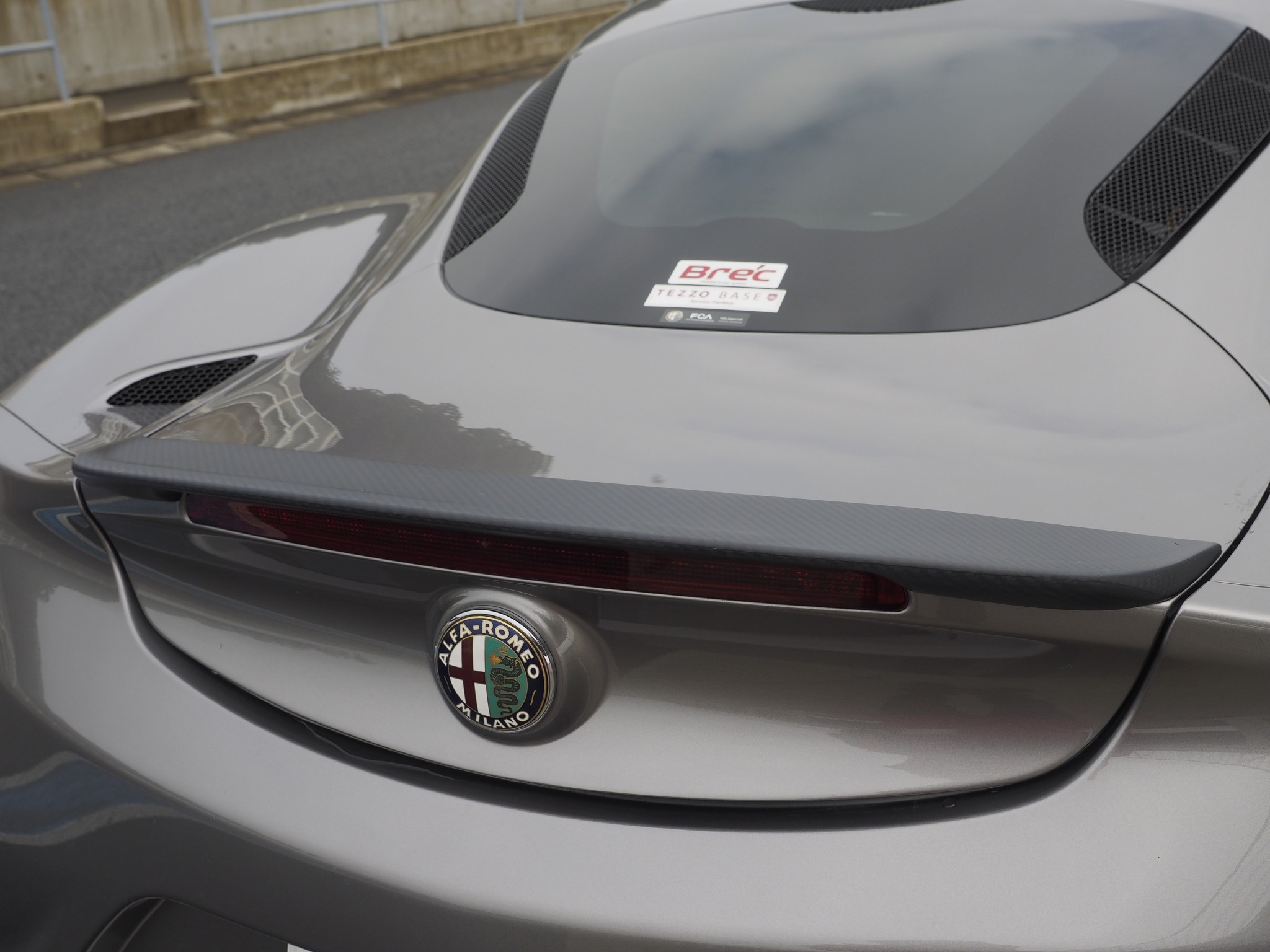 新商品】TEZZO トランクスポイラー for Alfa Romeo 4C | TEZZOブログ